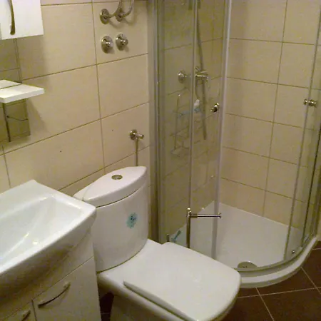 Apartman In Okrug Gornji 6167 *