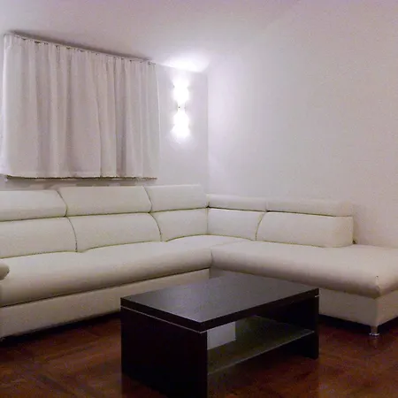 In Okrug Gornji 6167 Apartment *