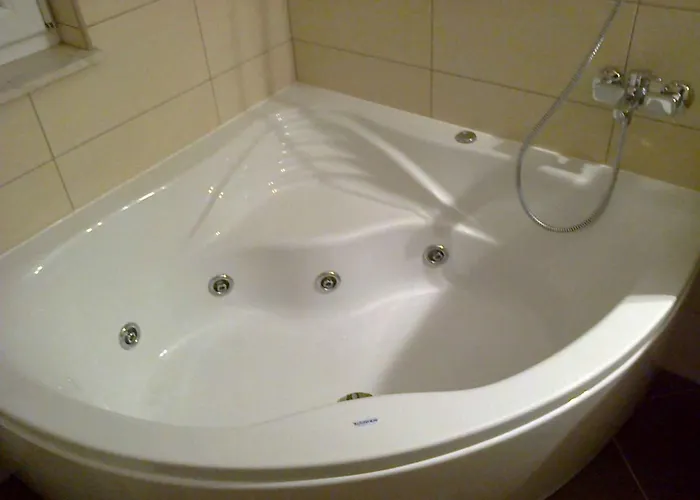 In Okrug Gornji 6167