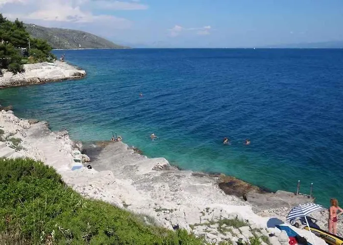 In Okrug Gornji 6167 * Trogir